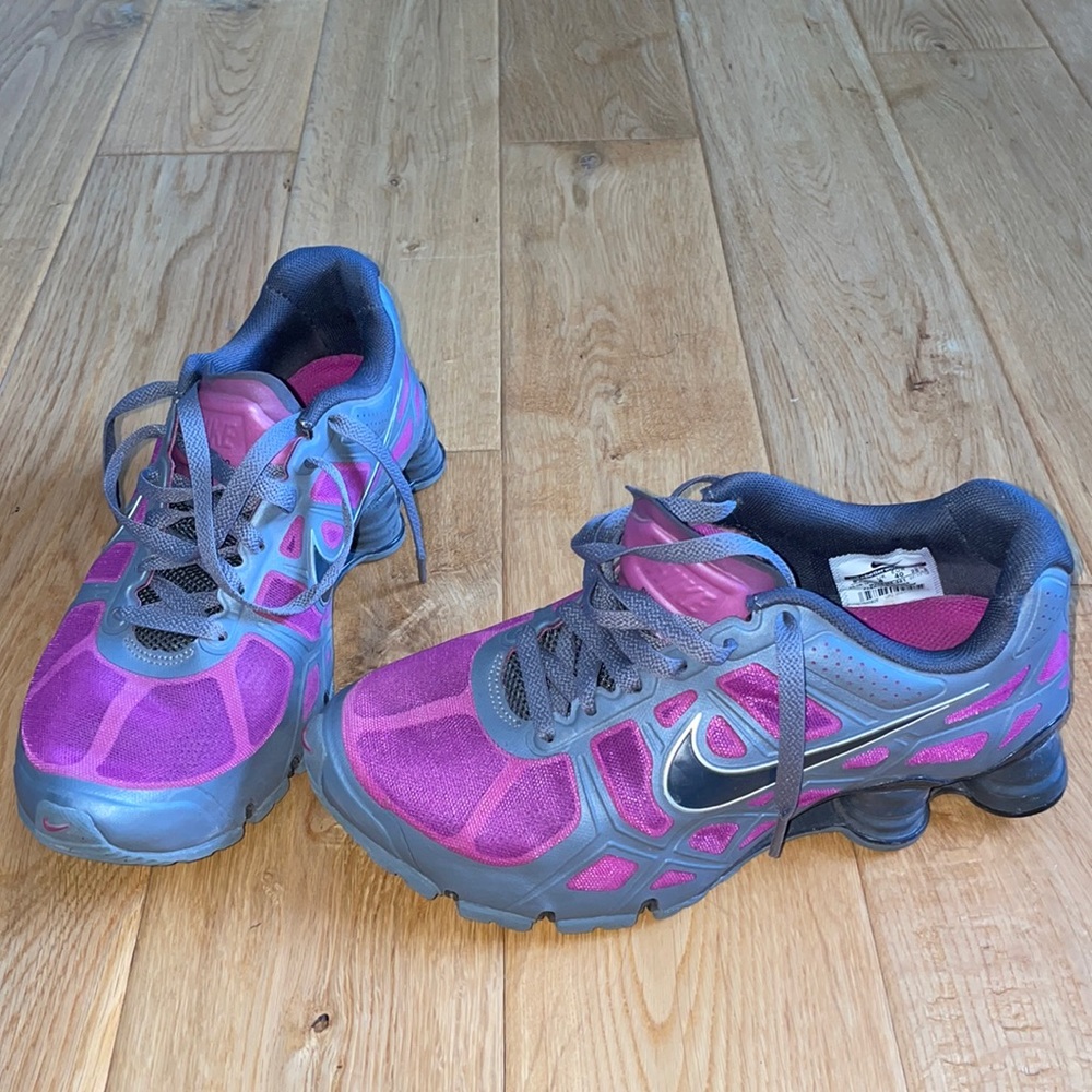 Nike Shox Turbo running shoes
